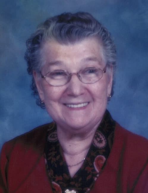 Annie (Lenych) Mills