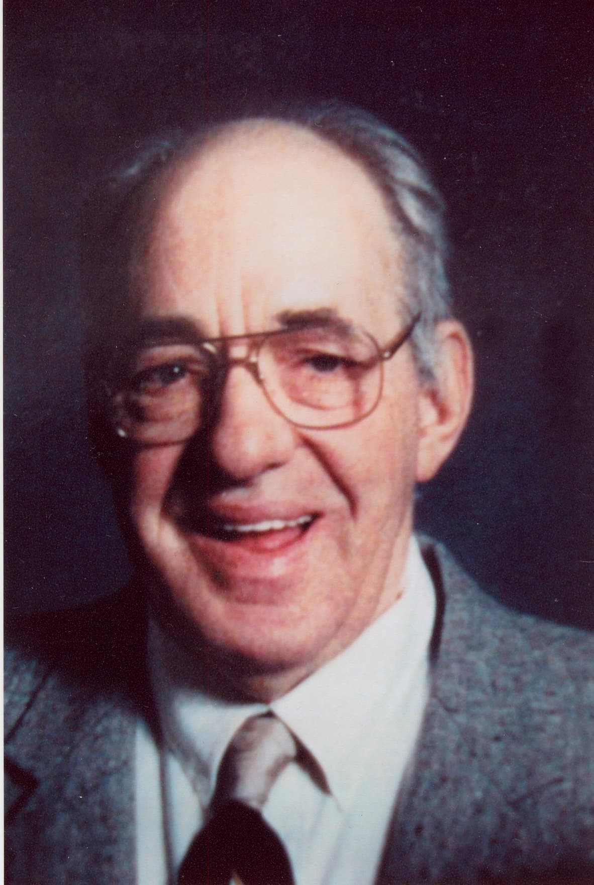 Stanley Burton