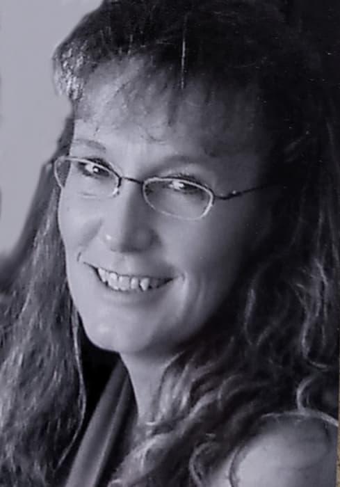 Deanna Lynn Brown