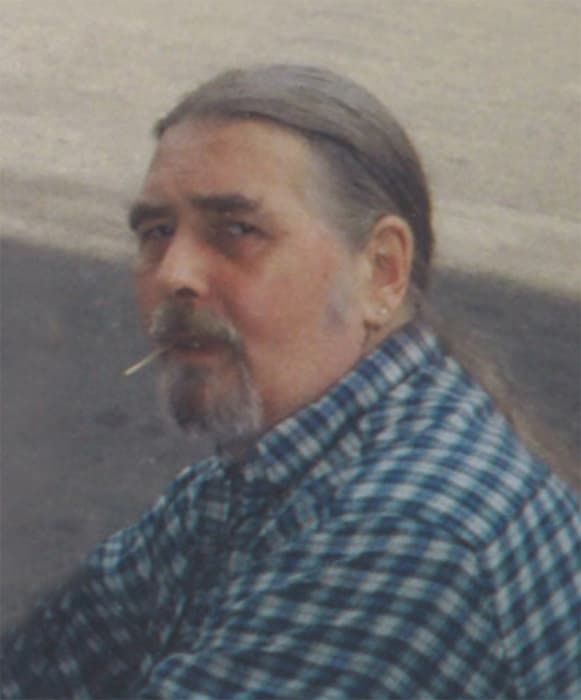 Lawrence "Larry" R Passey