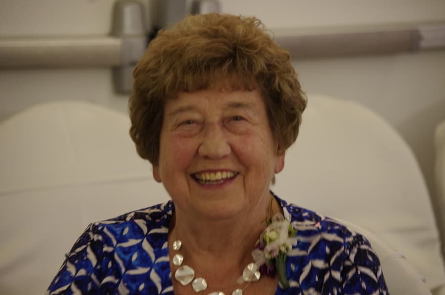 Leona Rita (Usick) Lowe