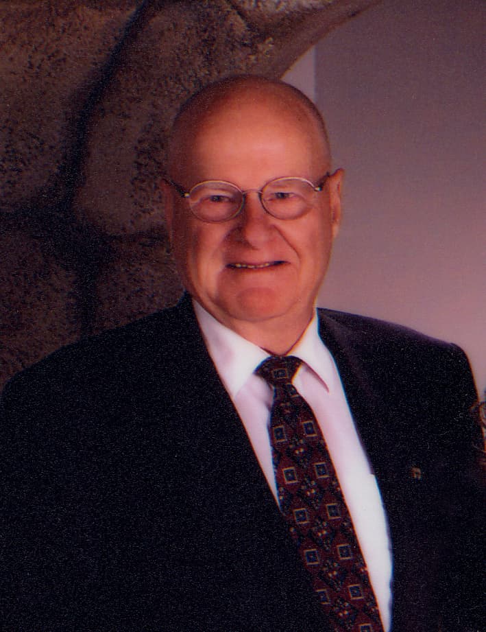 Leslie Thayne Sillito