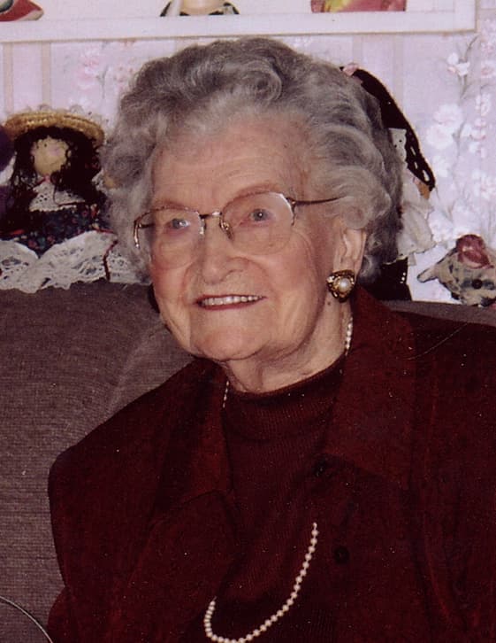 Mae Umber