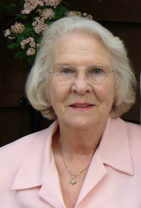 Ruth Reynar