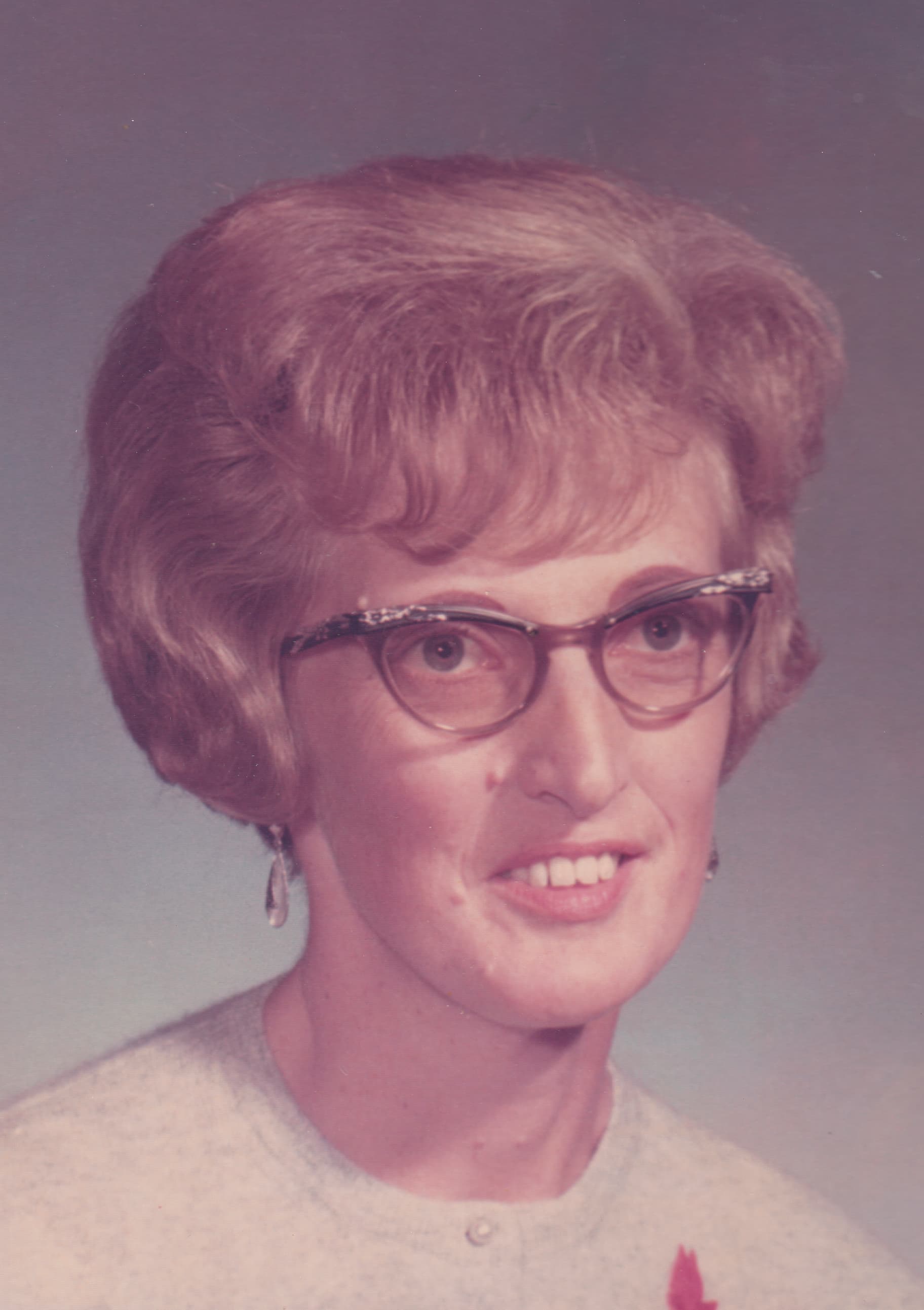 Vada Maurine White